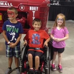 Meet your Posher, Daniel ralph